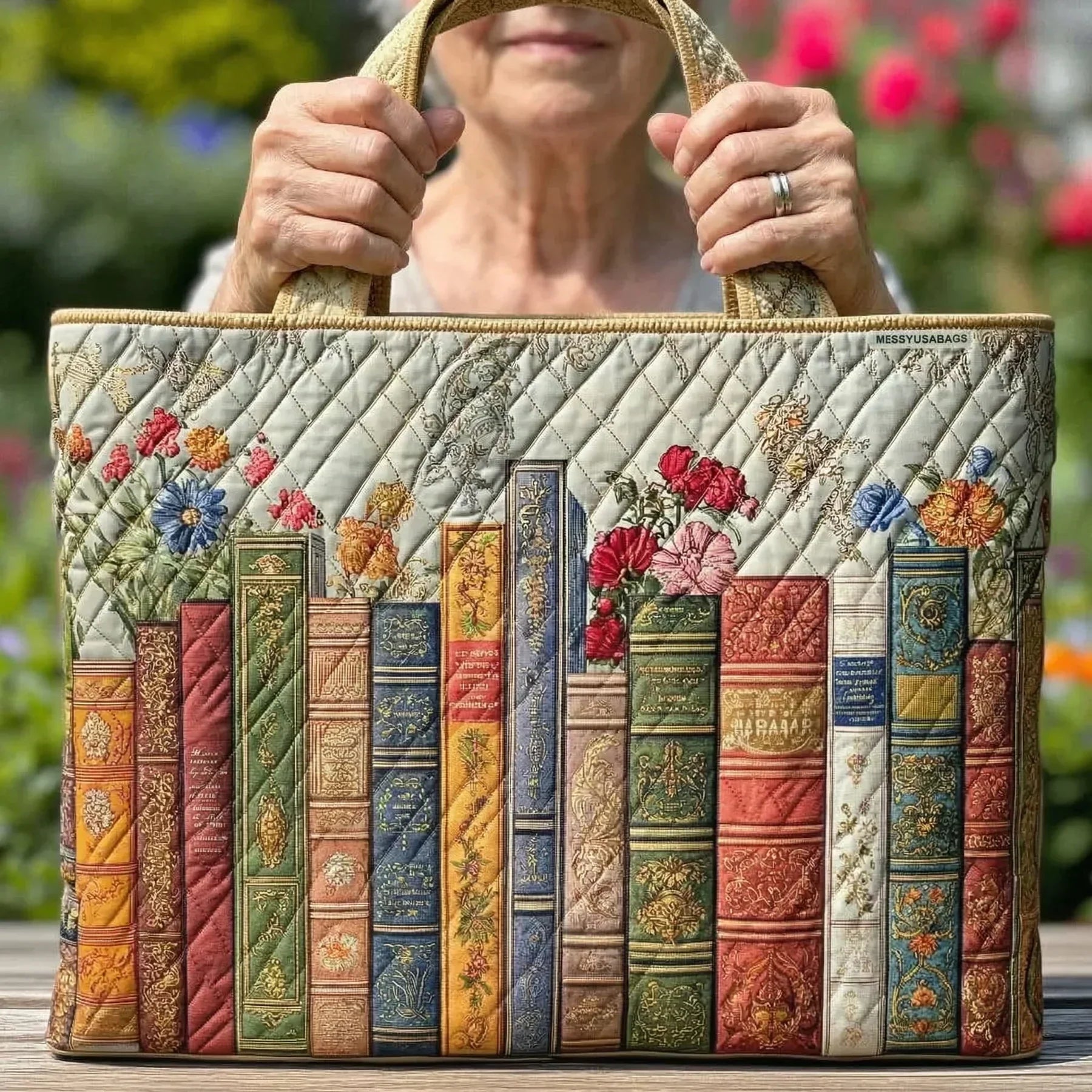 Haftowana Torba Vintage "Półka z Książkami" — Literacka